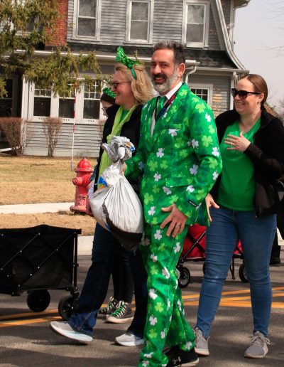 Harold Hauser full green man 0075